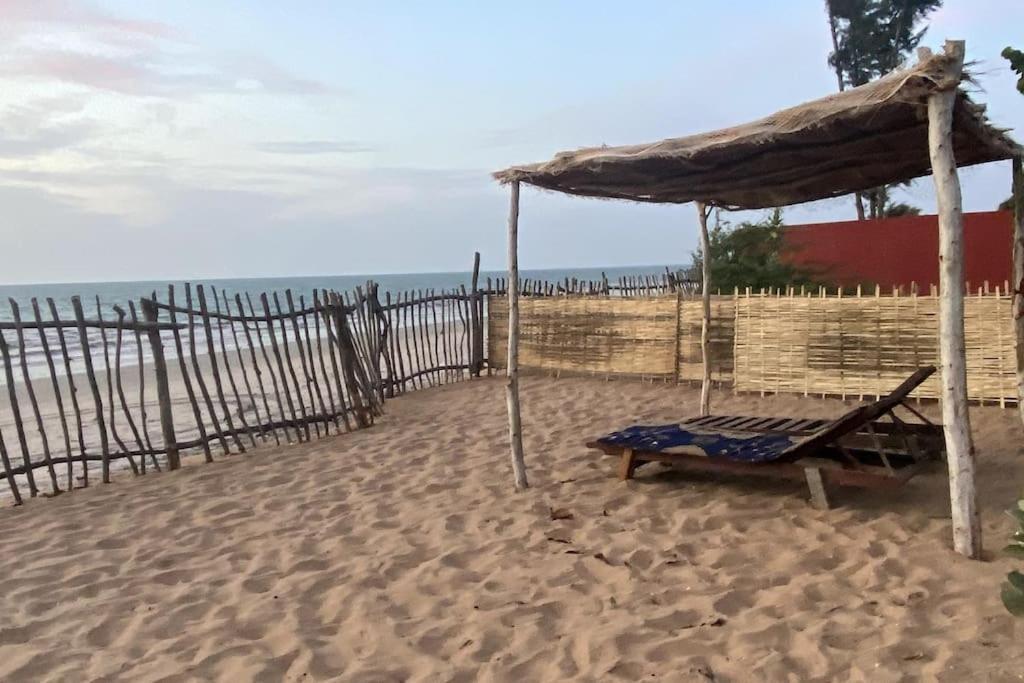 Case Beach Ngalou Sessene エクステリア 写真